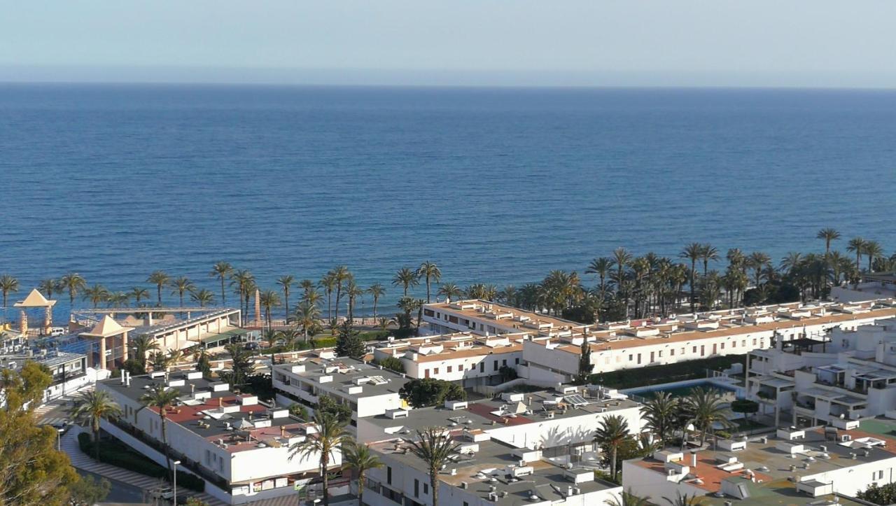 Alojamiento Con Vistas Al Mar Aguadulce (Almeria) Exterior foto